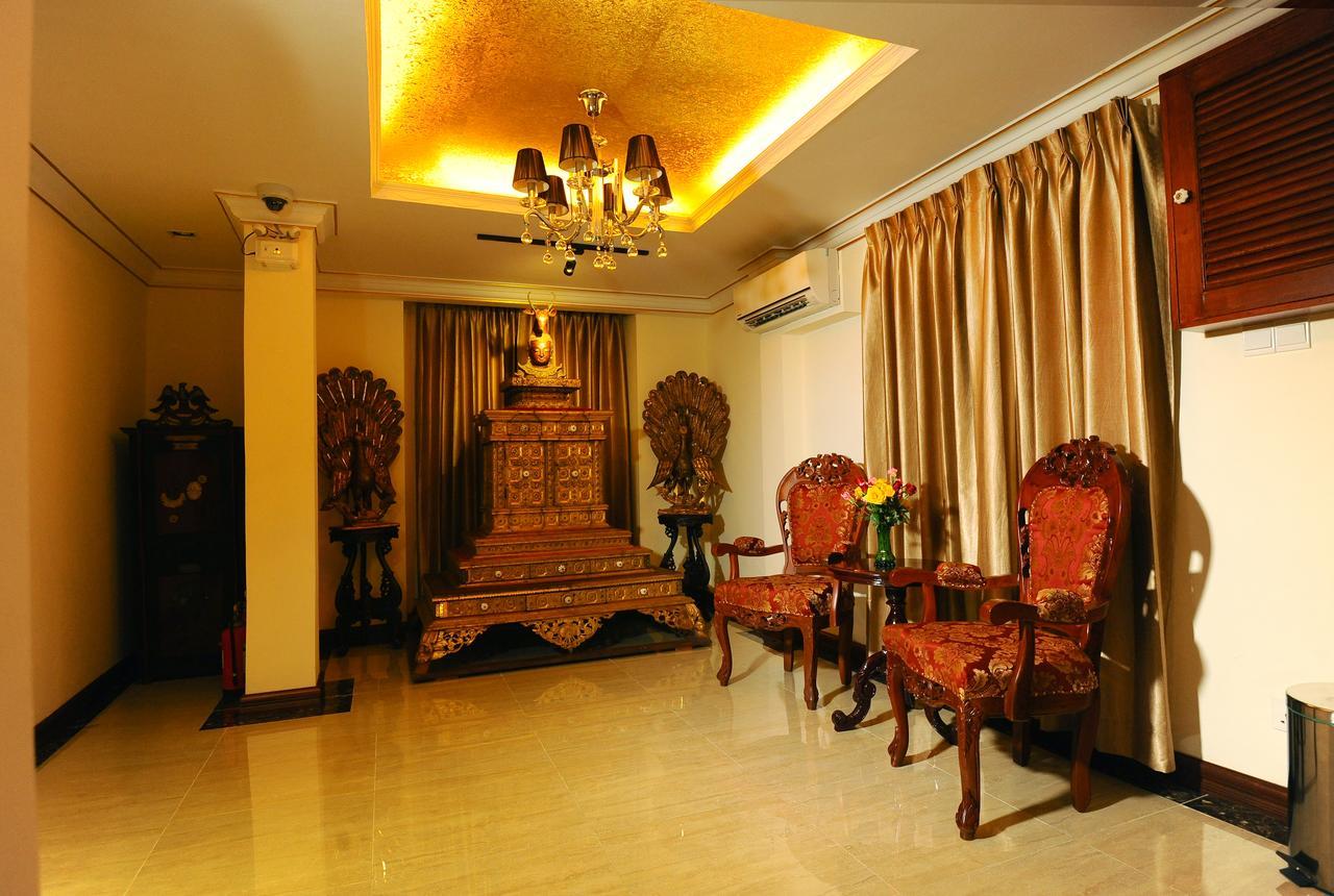 Union Square Hotel Rangoon Buitenkant foto